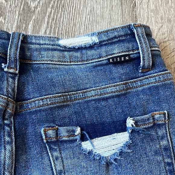 Risen size medium stretchy Distressed Blue Denim Shorts jeans - Picture 5 of 8